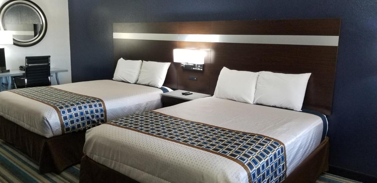 Homebridge Inn And Suites Beaumont Esterno foto