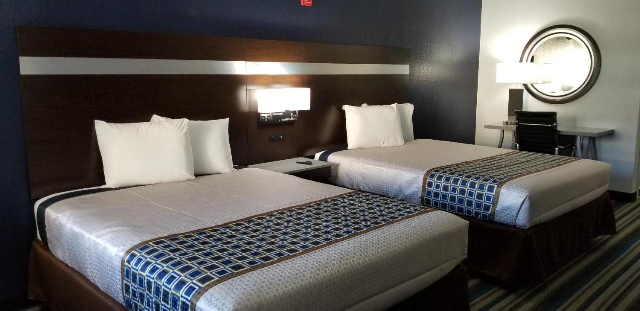 Homebridge Inn And Suites Beaumont Esterno foto